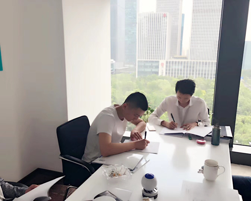 熱烈祝賀厲總團隊簽約創綠家徐州市區級代理！