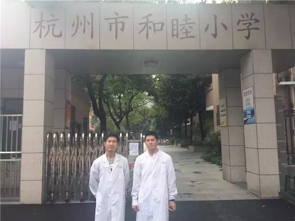 開學(xué)倒計(jì)時(shí)，學(xué)校除甲醛讓熊孩子們元?dú)鉂M滿迎接新學(xué)期！