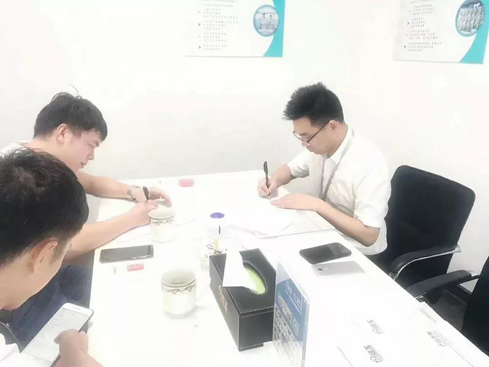 熱烈祝賀王總簽約創(chuàng)綠家江蘇省無(wú)錫市區(qū)級(jí)代理！