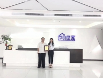 熱烈祝賀張總簽約創(chuàng)綠家鄭州市縣級(jí)代理！