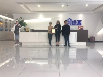 熱烈祝賀楊總簽約創綠家武漢市區級代理！